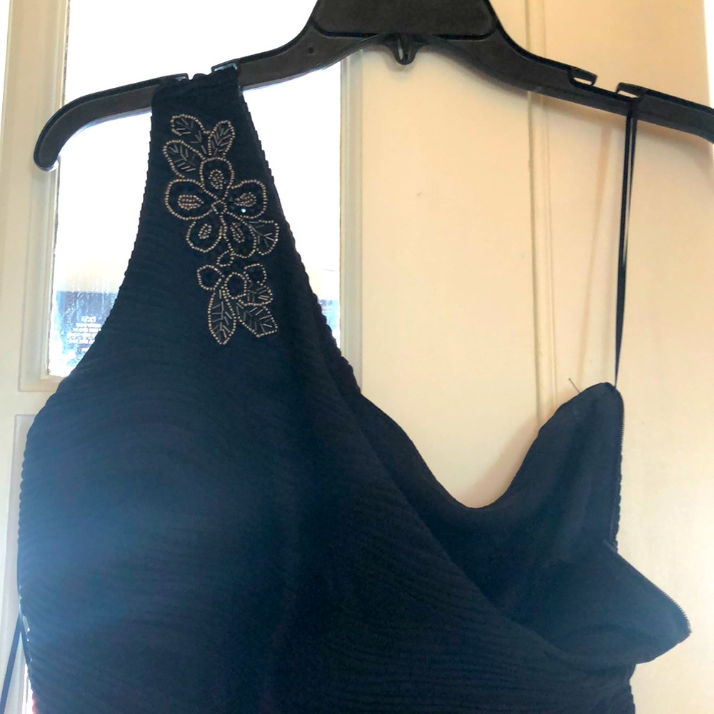 One shoulder nightway black dress